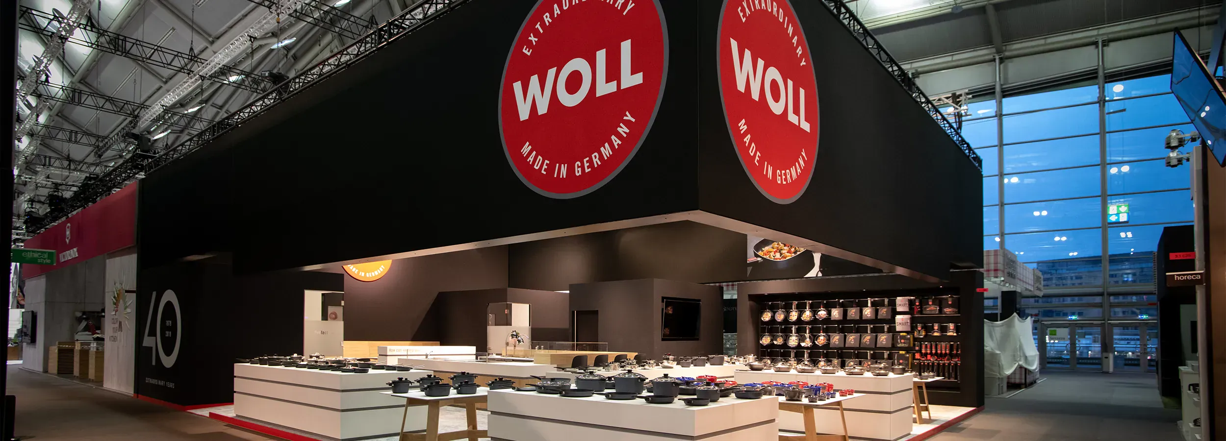 Woll Messestand.