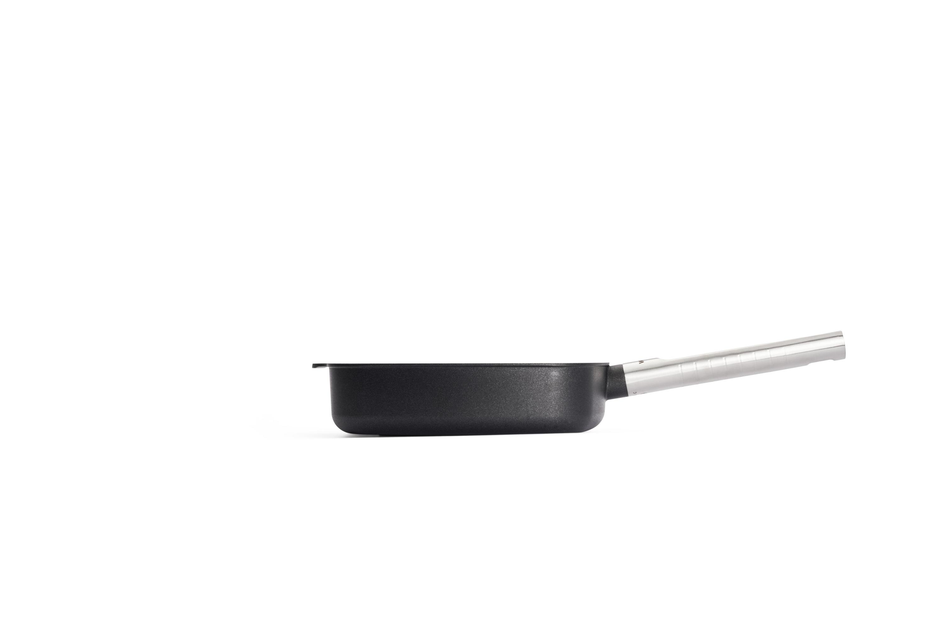 Logic XR Guss-Viereckpfanne Seitenansicht | Edelstahl - Fest | 24x24cm | Alle Herdarten inkl. Induktion