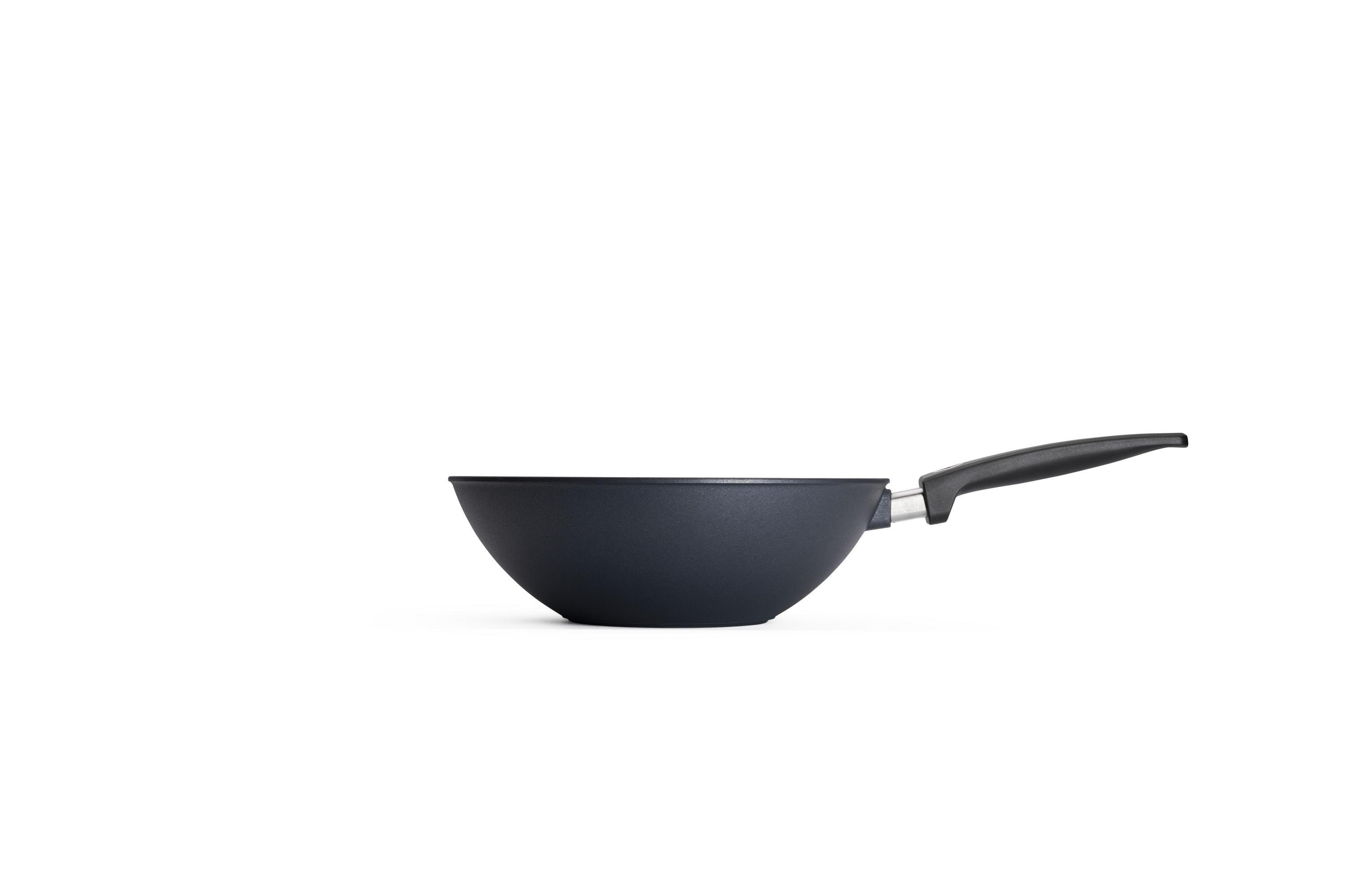 Diamond Lite Guss-Wok- und Rührpfanne Diamond Lite Guss-Wok- und Rührpfanne Seitenansicht | Stiel - Fest | Alle Herdarten inkl. Induktion | 30cm