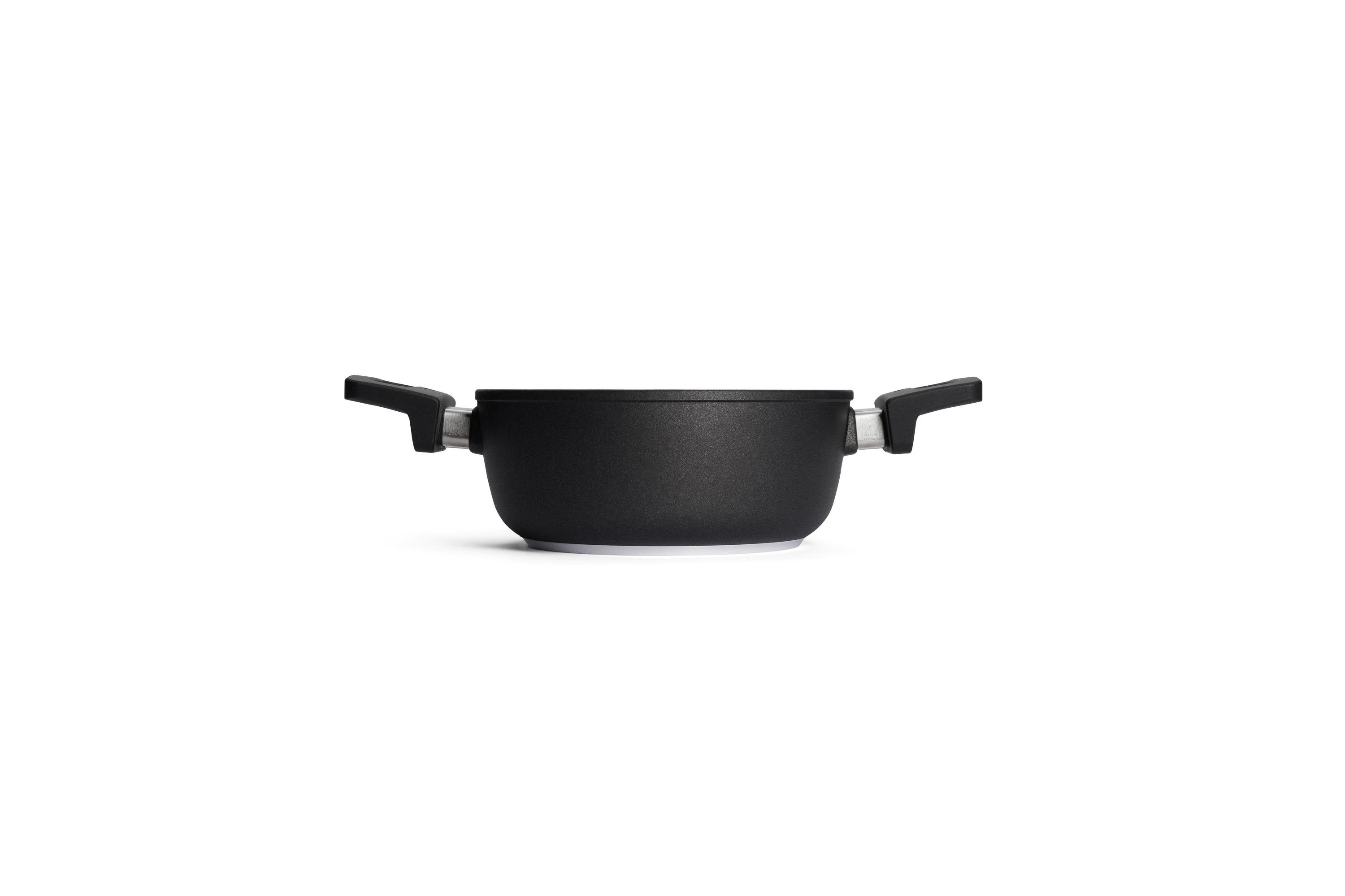 820N_Profile Nowo Titanium Guss-Kasserolle Seitenansicht