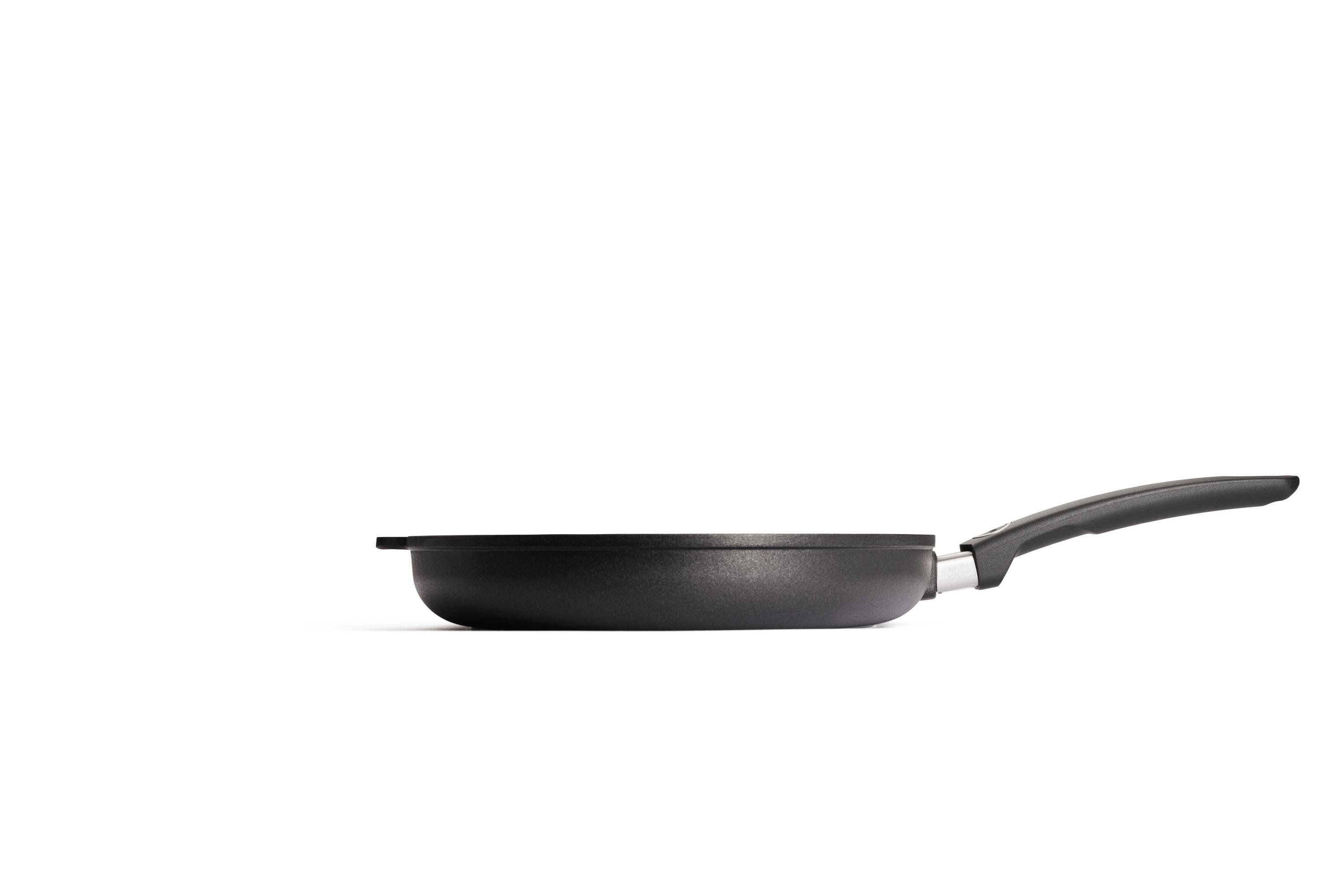 Titan Best Guss-Fischpfanne, oval Titan Best Gusspfanne Seitenansicht | 38cm | Stiel - Fest | Ceran, Gas, Elektro, Halogen