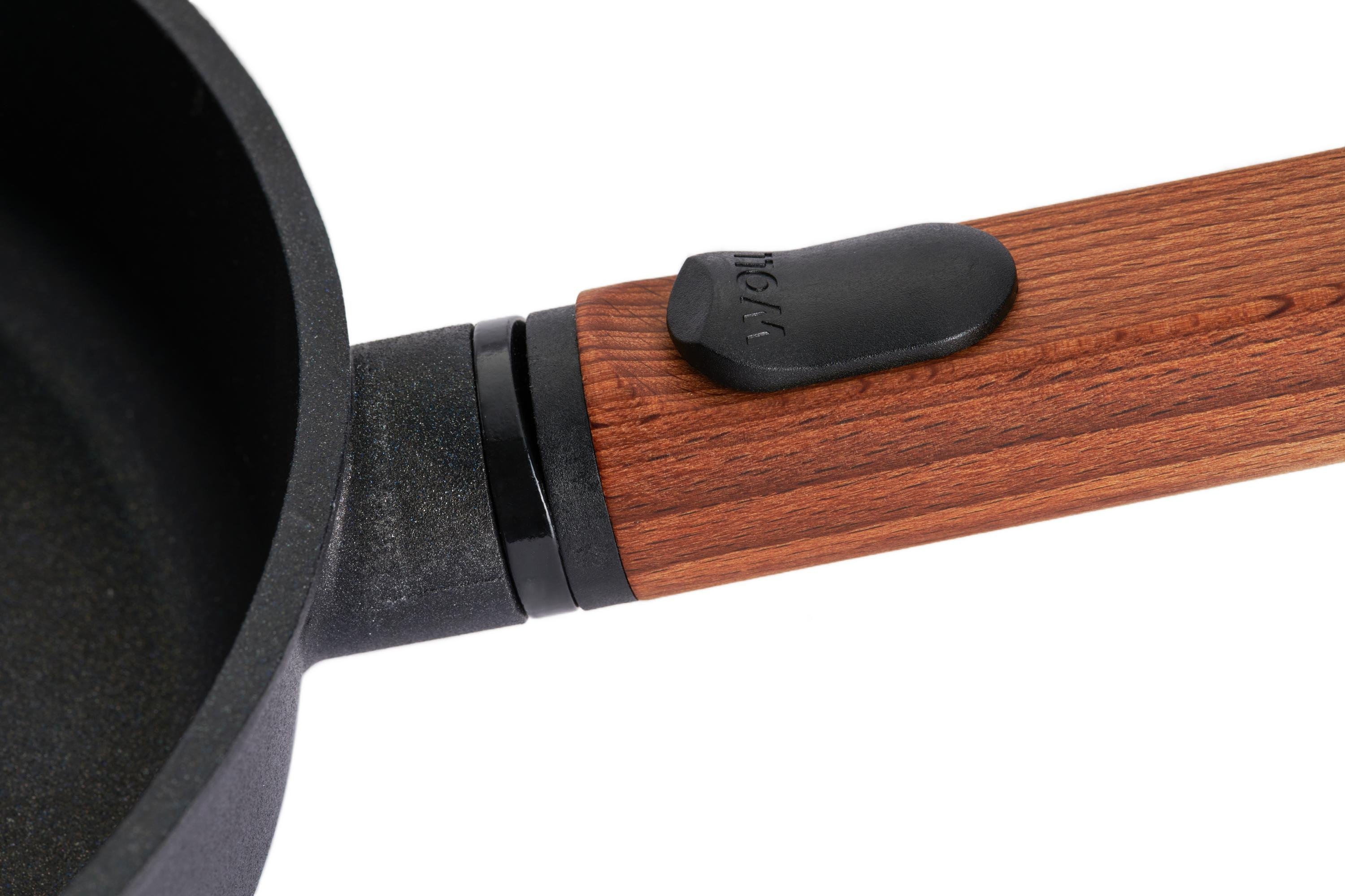 Eco Logic QXR Gusspfanne Eco Logic QXR Gusspfanne Detailansicht | Holz - Abnehmbar | Alle Herdarten inkl. Induktion | 24 cm