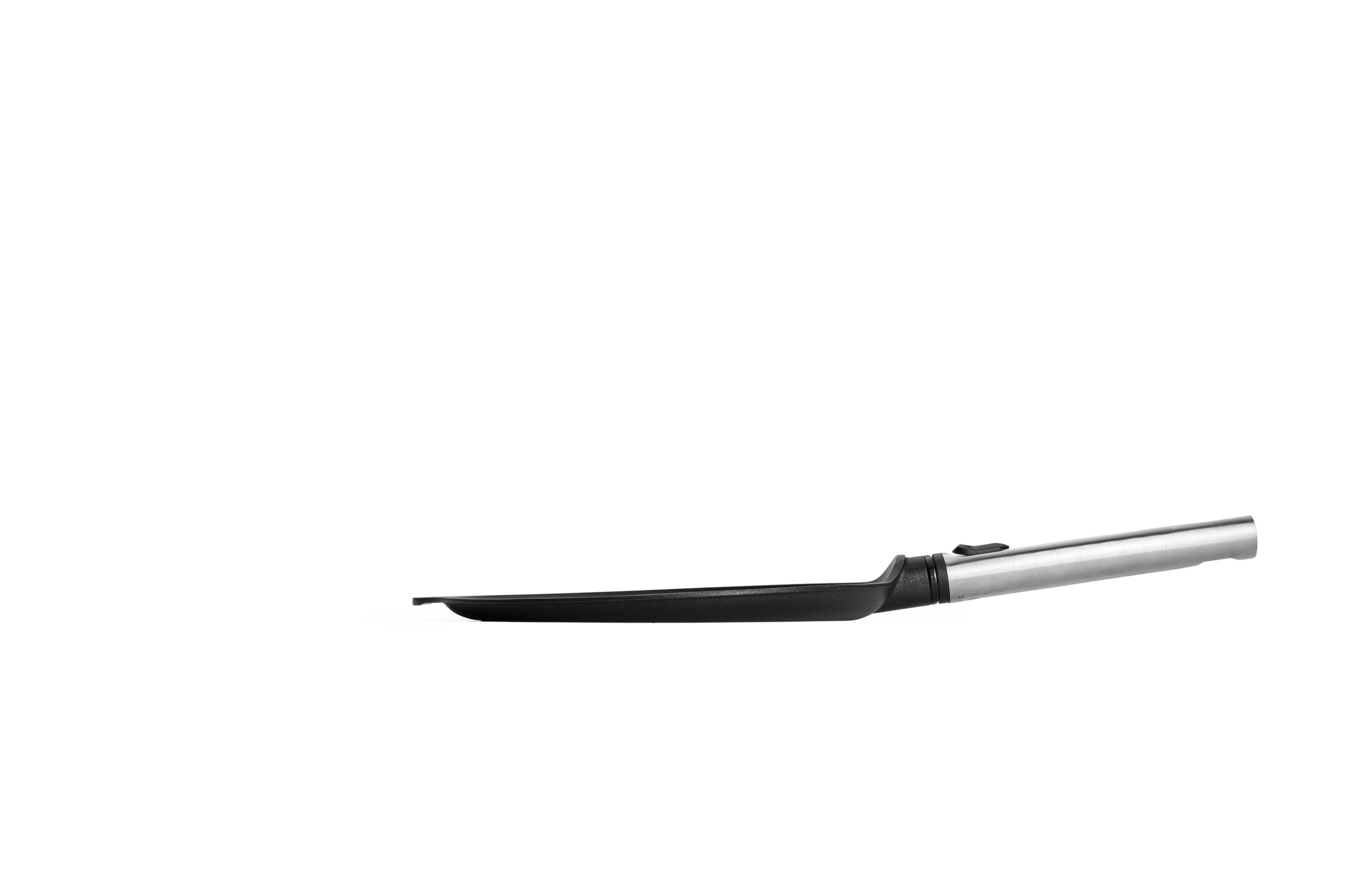 1226PLCI_Profile Logic XR Guss-Crêpepfanne Seitenansicht | Edelstahl - Abnehmbar | Alle Herdarten inkl. Induktion | 26cm